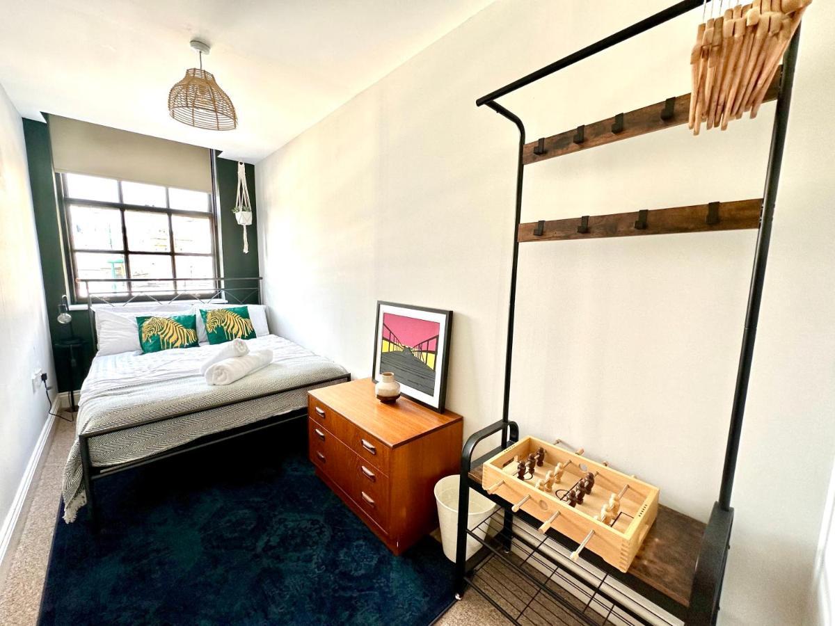 Апартаменты Wessex House - Cozy Town Centre Two Bedroom - Short Stroll To And Nightlife Борнмут