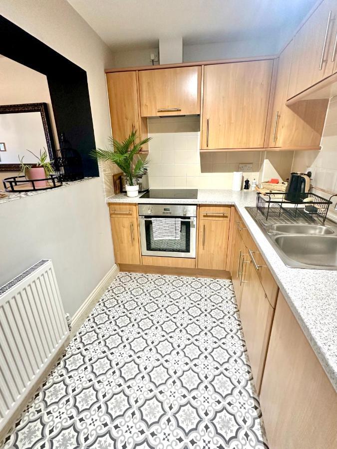 Wessex House - Cozy Town Centre Two Bedroom - Short Stroll To And Nightlife Appartement Bournemouth